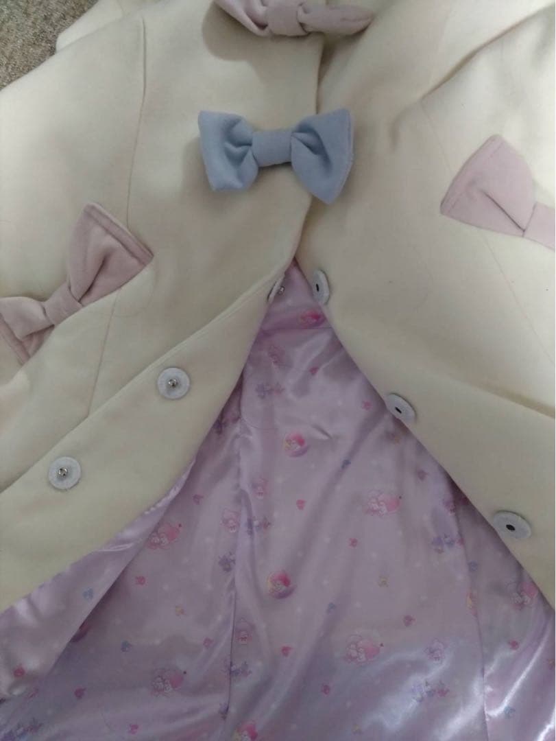 サンリオ　ロングコート