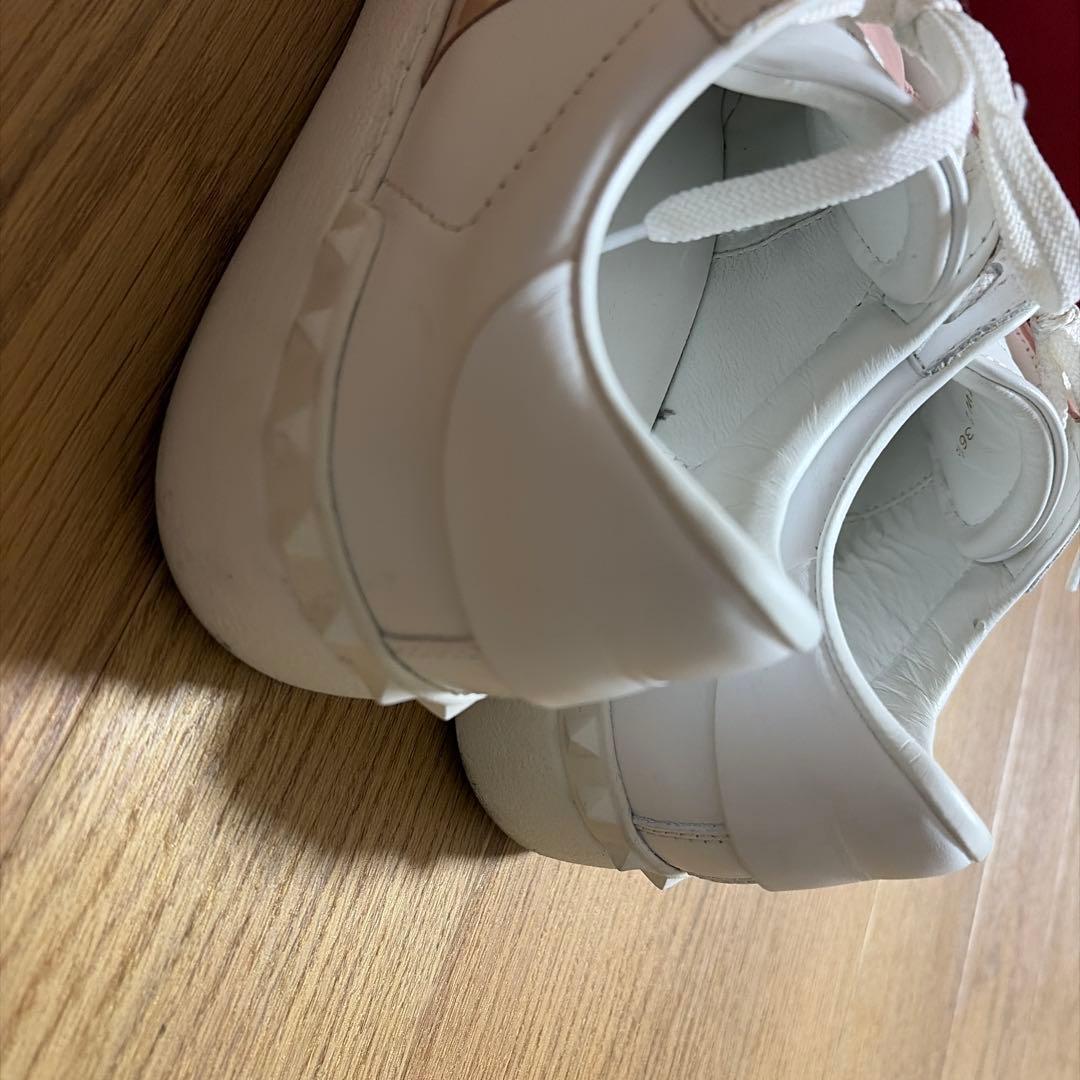 ヴァレンティノガラヴァーニ　ロックスッタズ　レザースニーカー　バイカラー