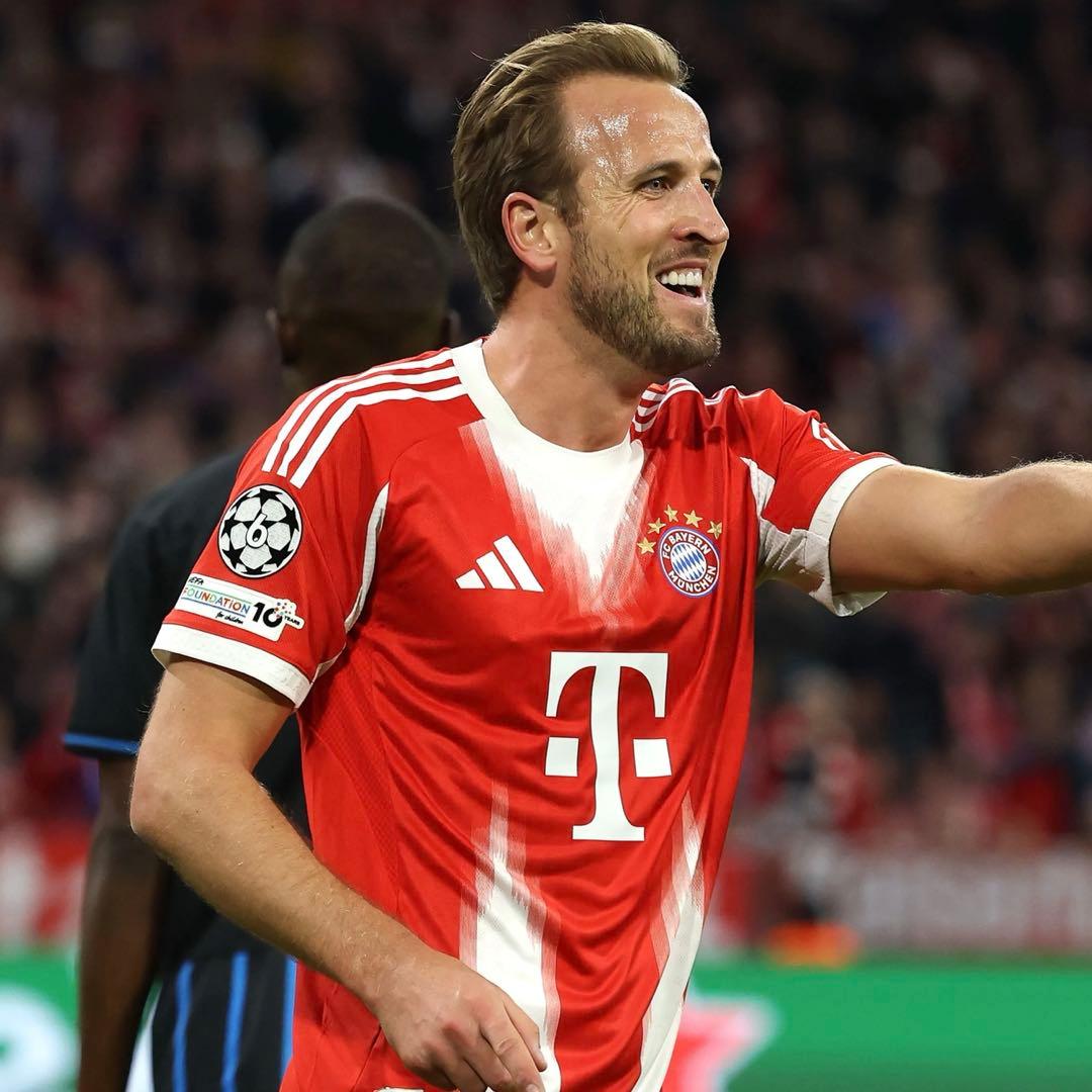 【★バイエルン】 adidas サッカー 最新 ユニフォーム 長袖 赤 2XL