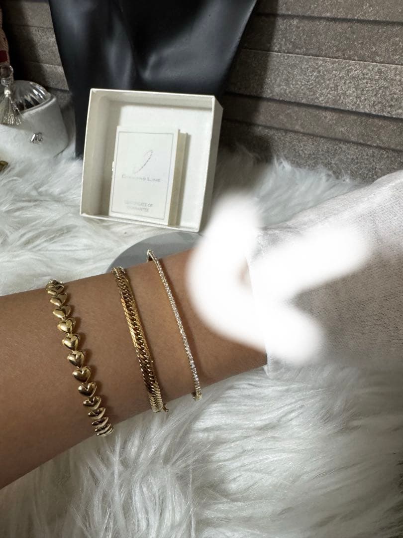 K18Diamond Line ゴールドバングル ダイヤモンド装飾