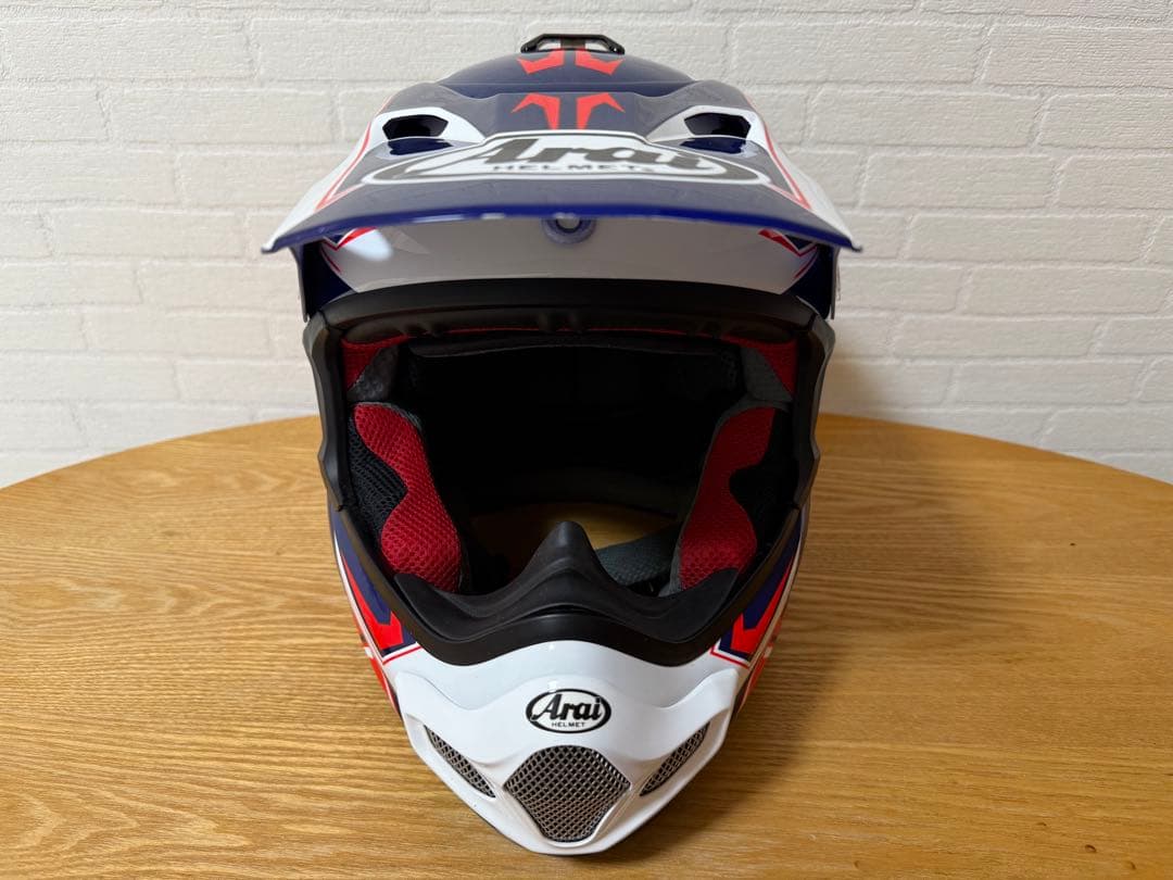 【状態良好】Arai Vクロス4 SLY