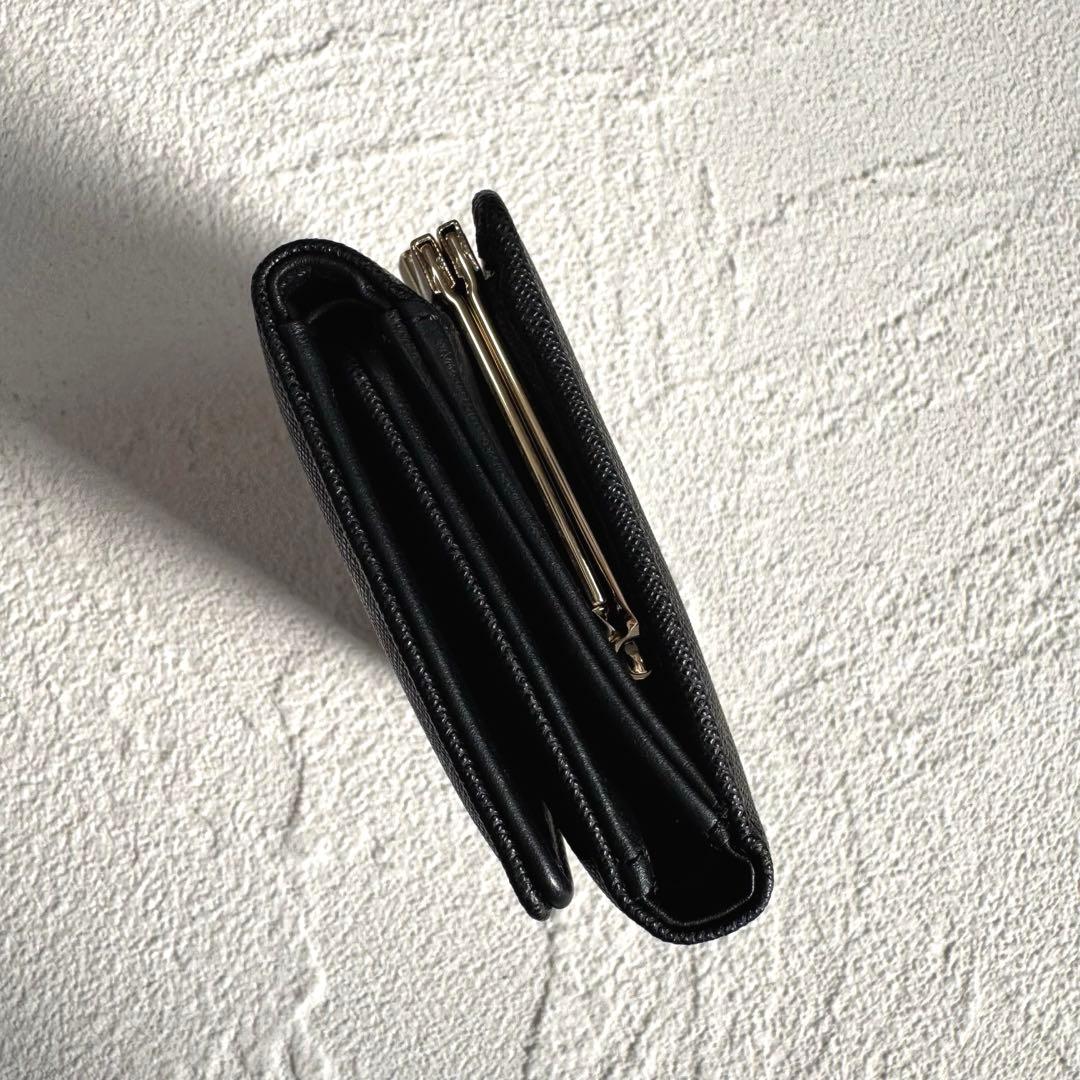 ヴィヴィアンウエストウッド 三つ折り財布 がま口 オーブ レザー ブラック