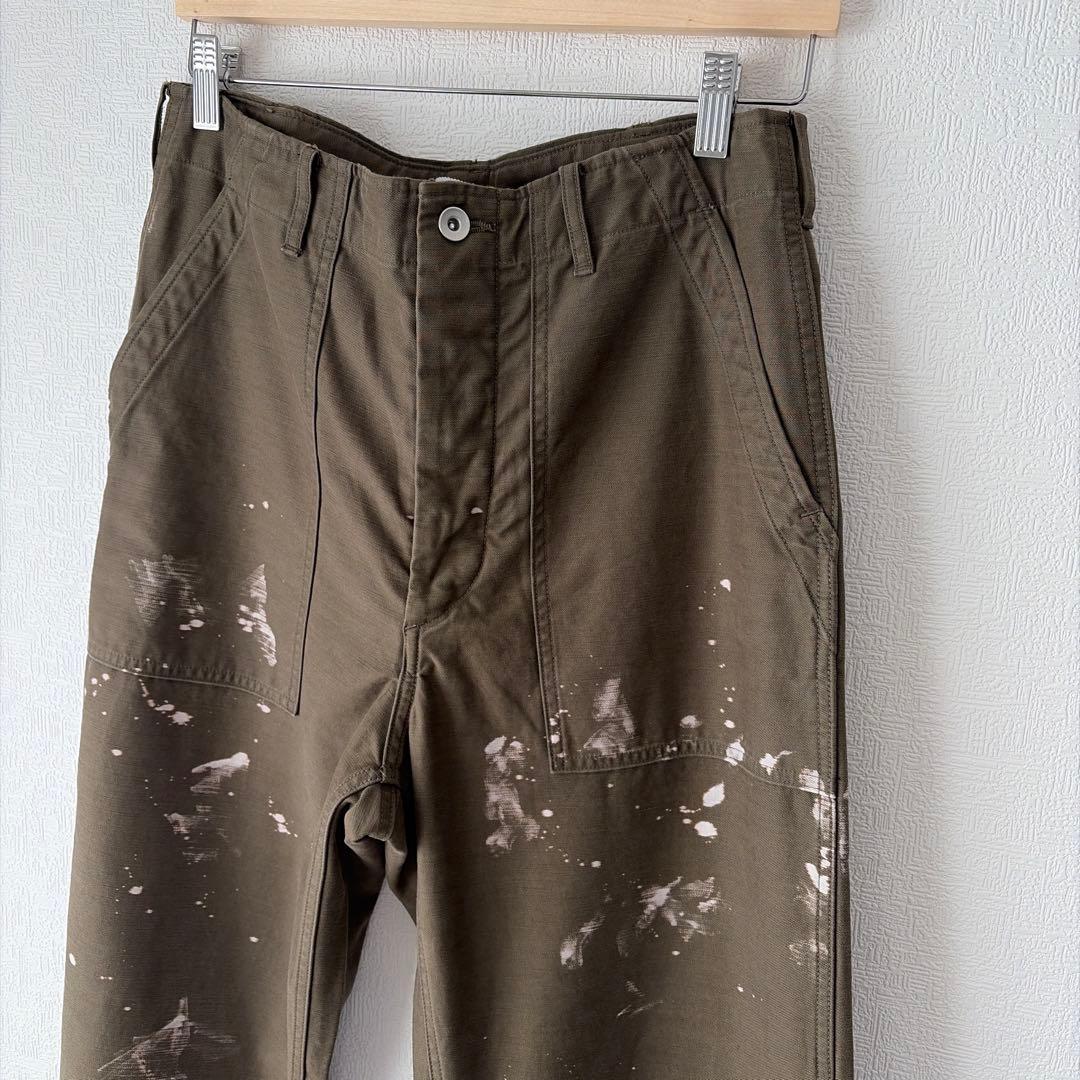 【新品未使用】AURALEE オーラリー ブリーチド ベイカーパンツ カーキ 4