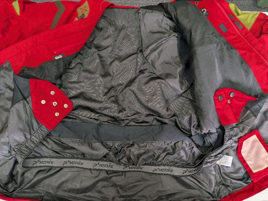 PHENIX（フェニックス）フード付きスノーボードジャケット、パンツセット