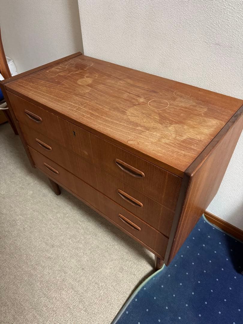 デンマーク　ヴィンテージチェスト　輪染みあり