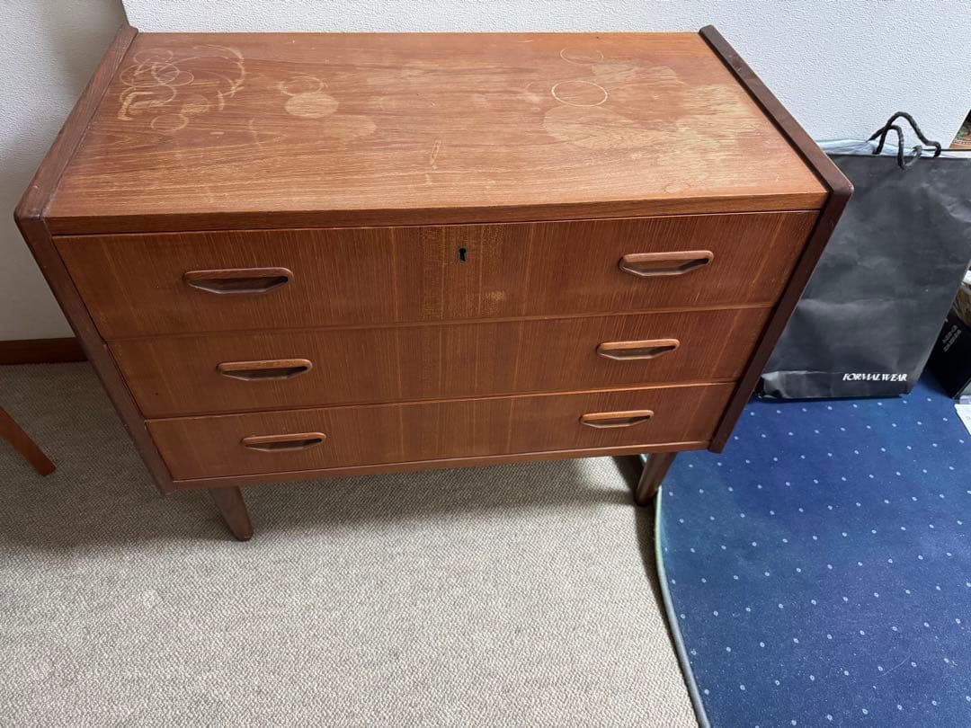 デンマーク　ヴィンテージチェスト　輪染みあり