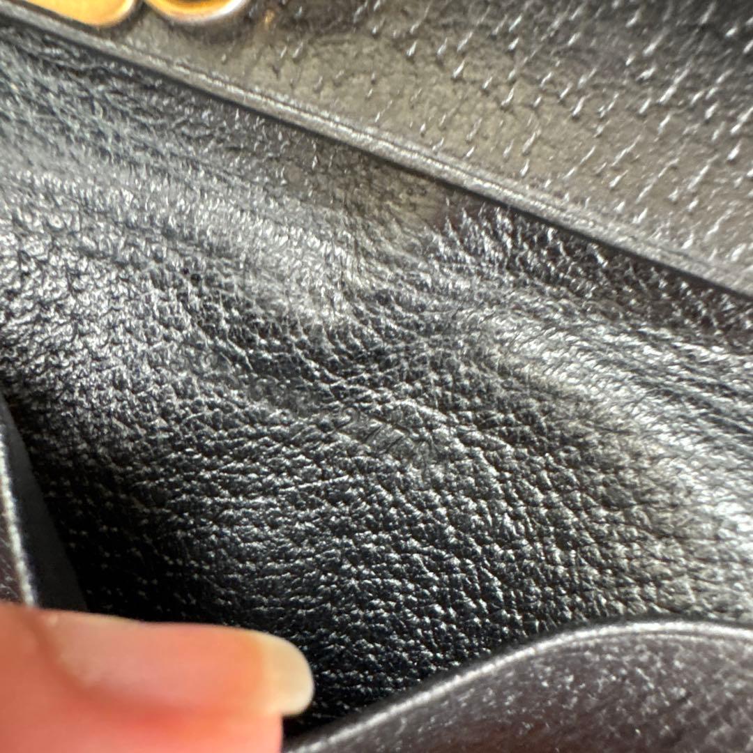 希少！GUCCI グッチ 黒 レザー 6連キーケース 蜂モチーフ BEE