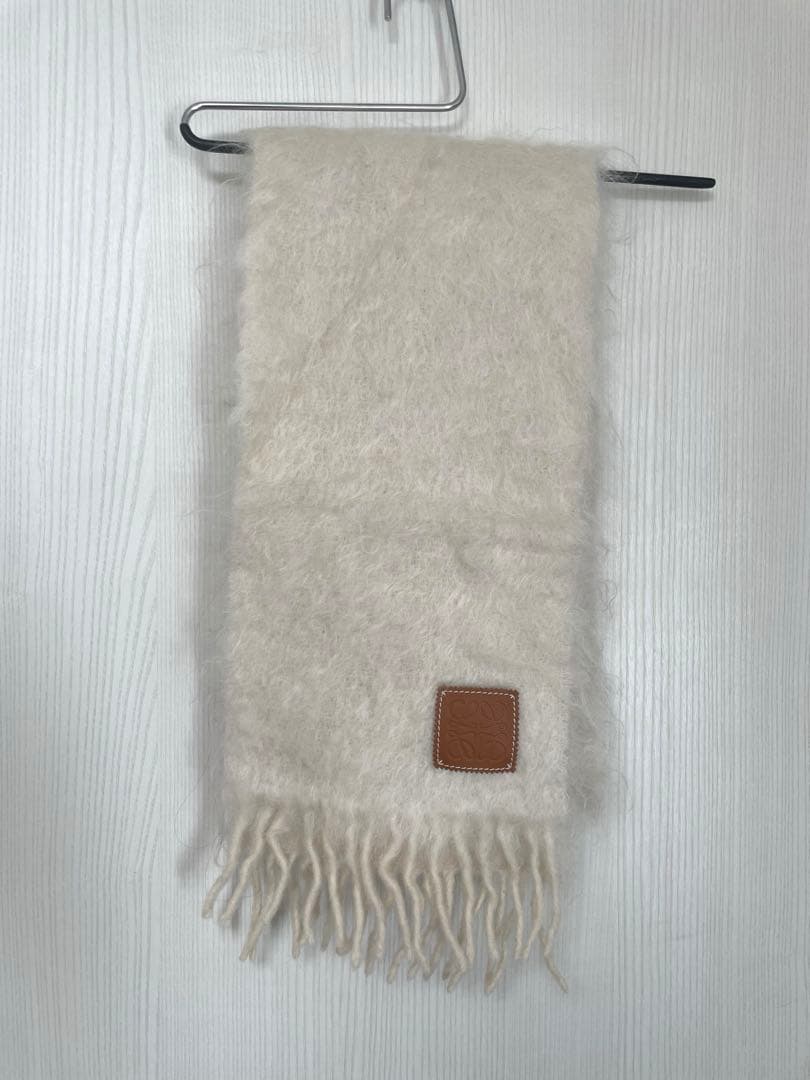 ロエベ　マフラー