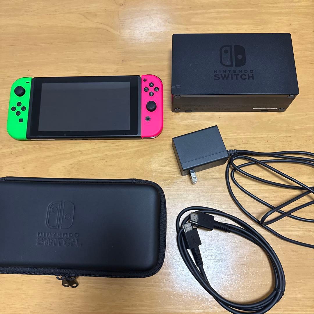 Nintendo Switch＋128GB SDカード＋携帯ケース