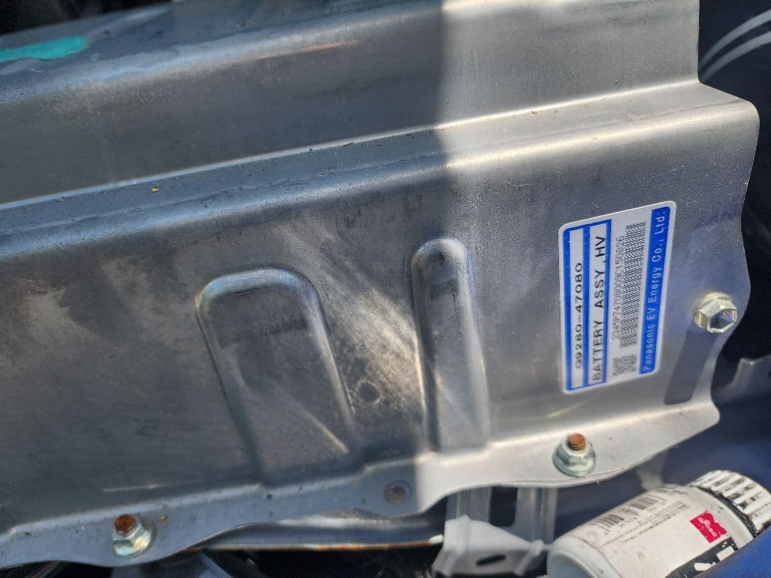 小*座様 プリウス30ハイブリッドバッテリー