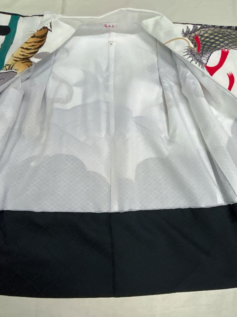 七五三5-7歳の男の子の羽織3点セットブランド:花わらべ．白と黒のグラデーション