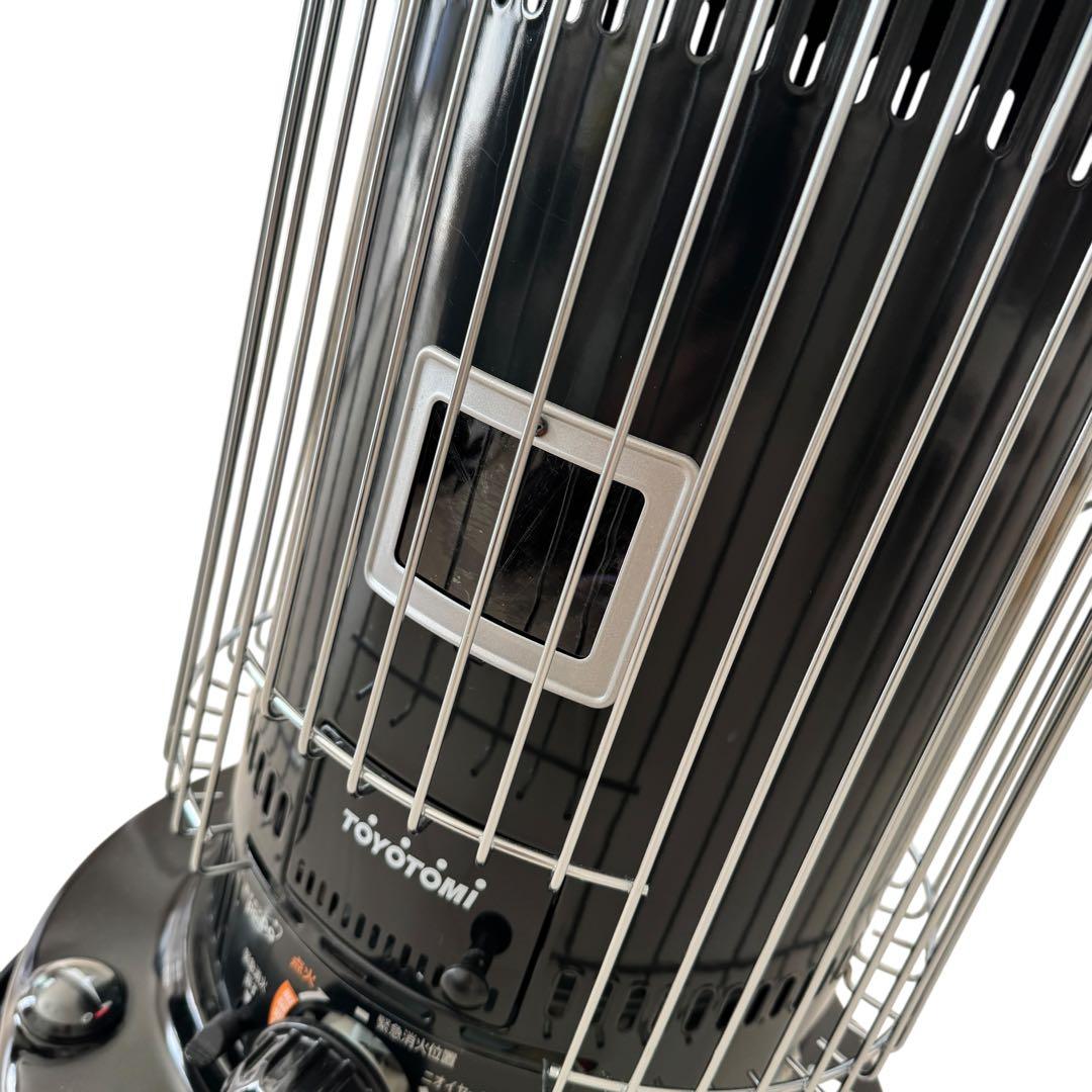 トヨトミ KS-67H 石油ストーブ ブラック ケース付 22年製