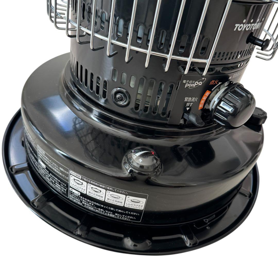 トヨトミ KS-67H 石油ストーブ ブラック ケース付 22年製