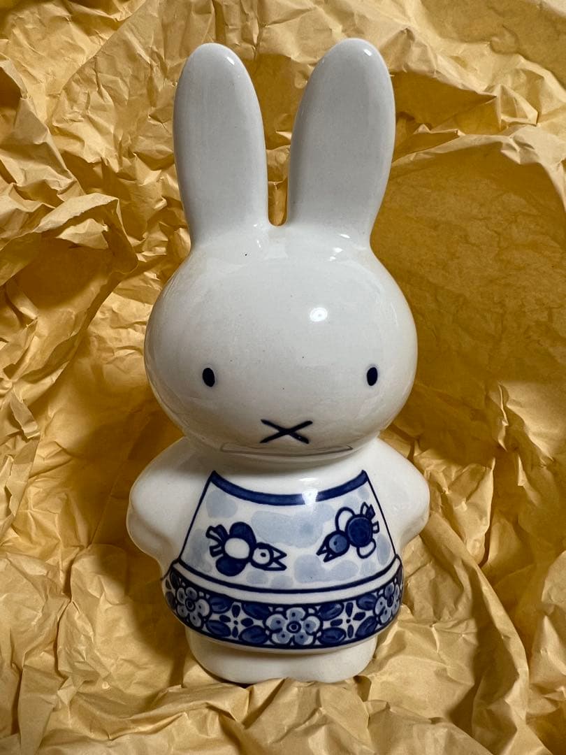 オランダ館限定　ミッフィー　大阪関西万博　陶器　ロイヤルデルフト　スタチュー