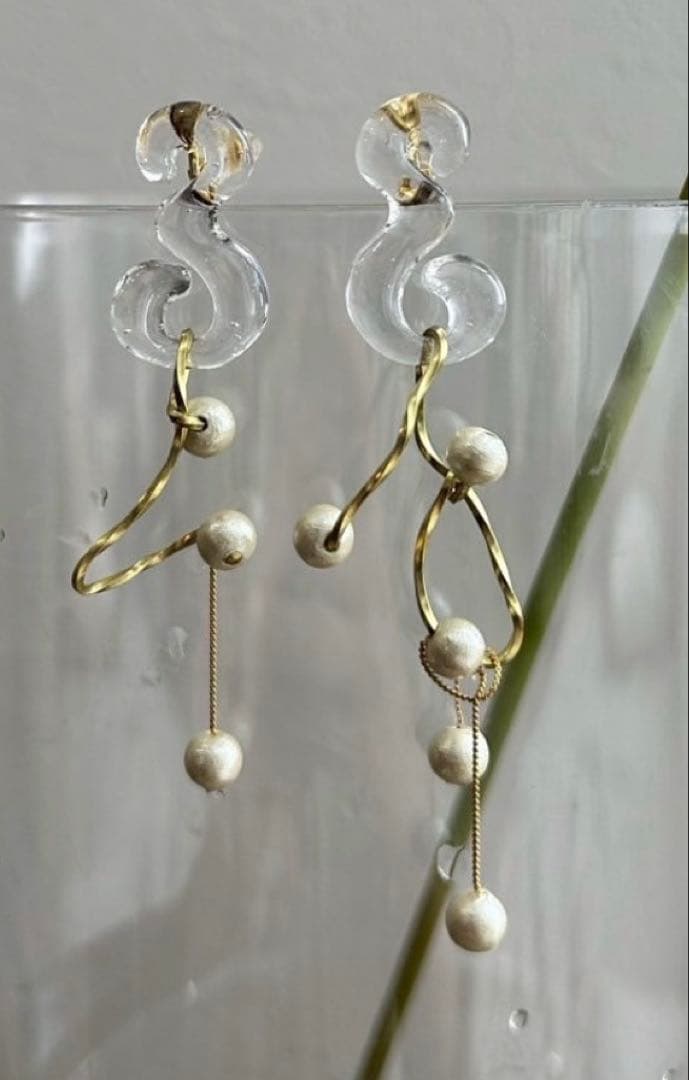 aokiyuri 両耳用ピアス