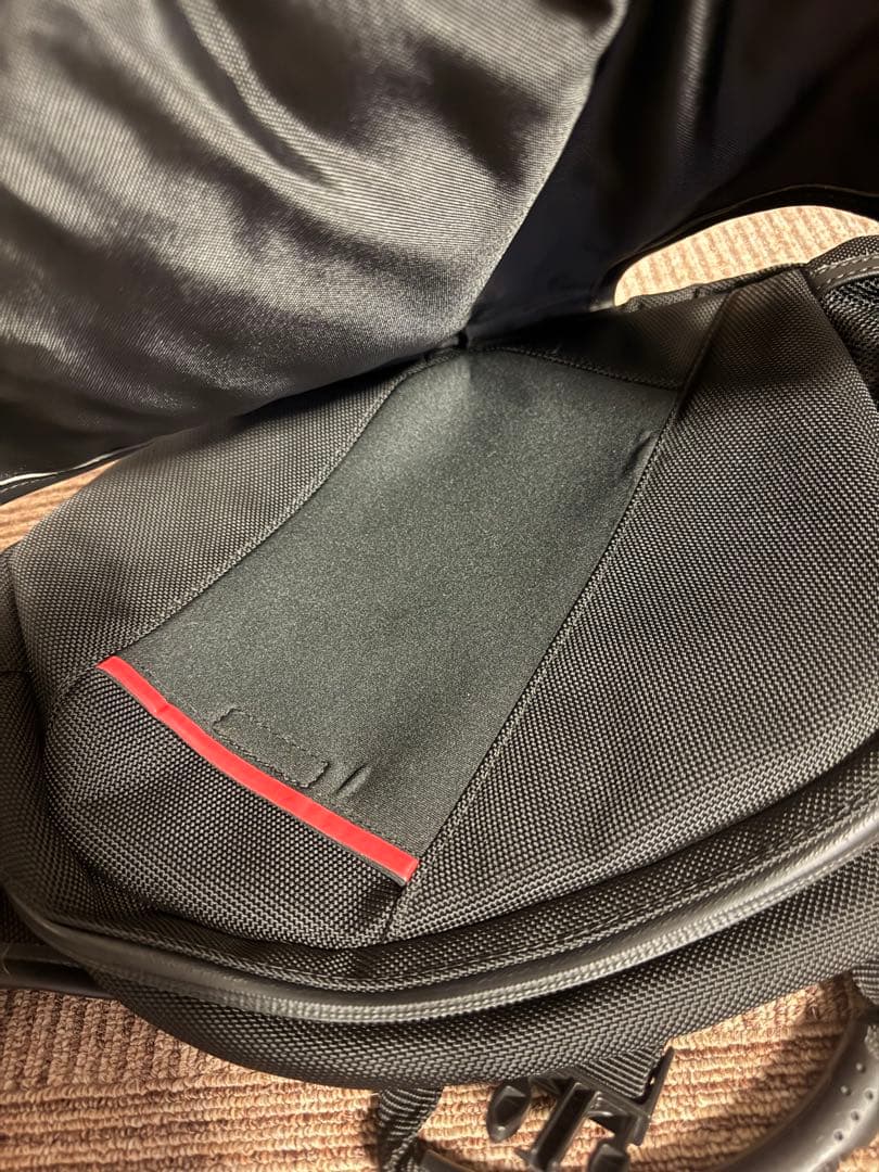 クシタニ　ヒップバッグ　ブラック　付属品あります