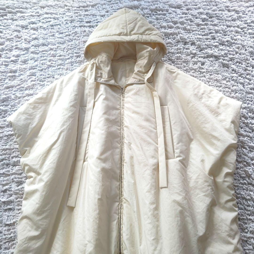 ✨美品✨プロタゴニスタ　フード付き　ポンチョコート　ミルキーホワイト　日本製