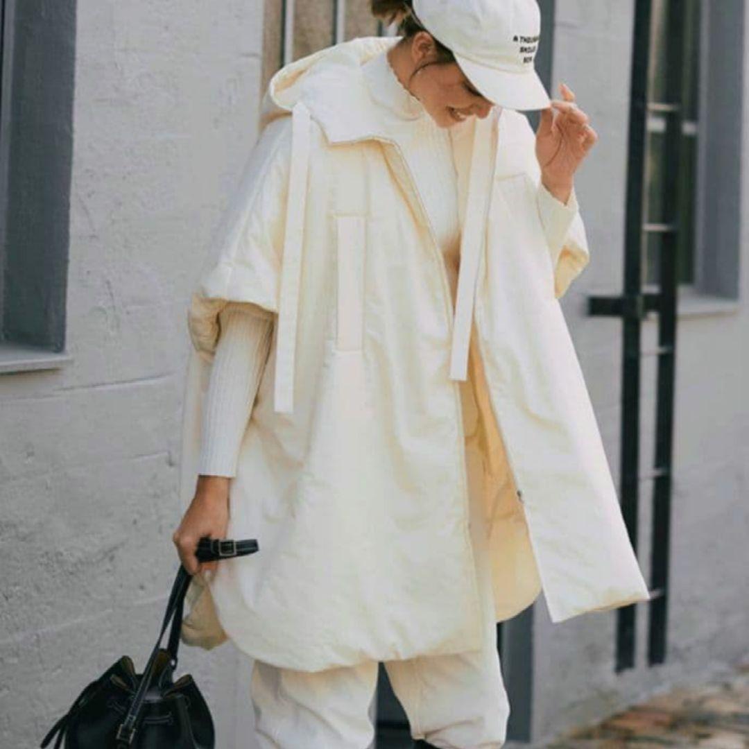 ✨美品✨プロタゴニスタ　フード付き　ポンチョコート　ミルキーホワイト　日本製