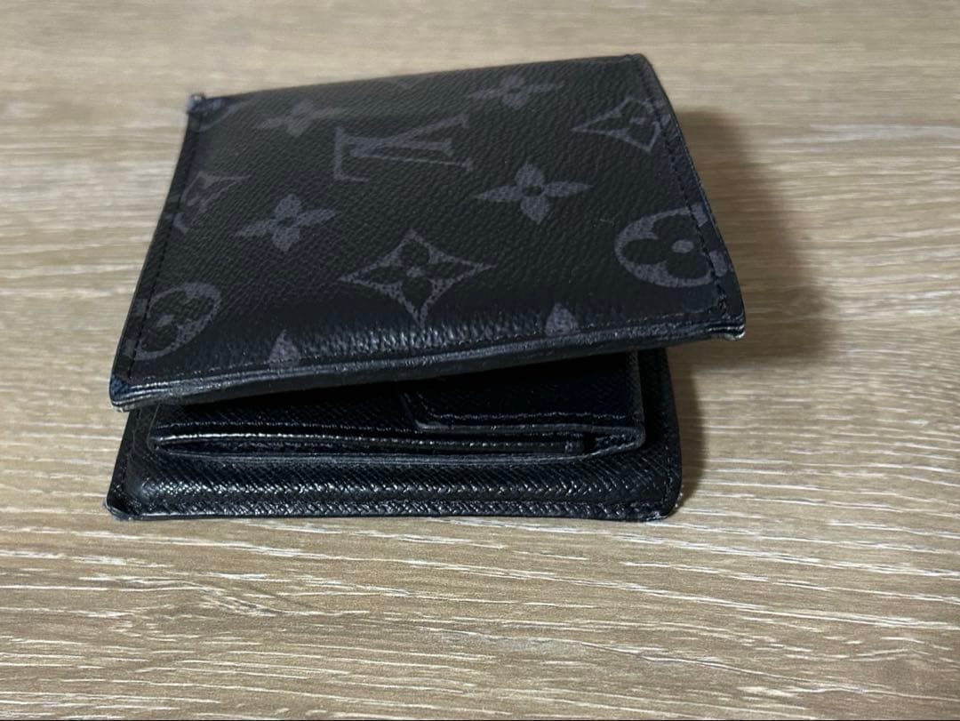 Louis Vuitton 二つ折り財布 ブラック モノグラム