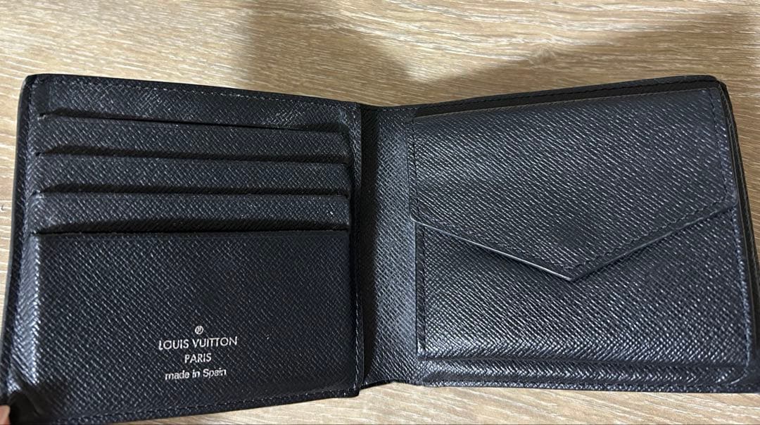 Louis Vuitton 二つ折り財布 ブラック モノグラム