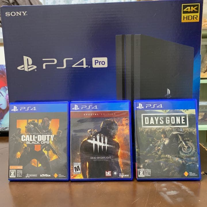 PS4 Pro 7200B B01・ジェットブラック ★超人気ソフト3本セット★
