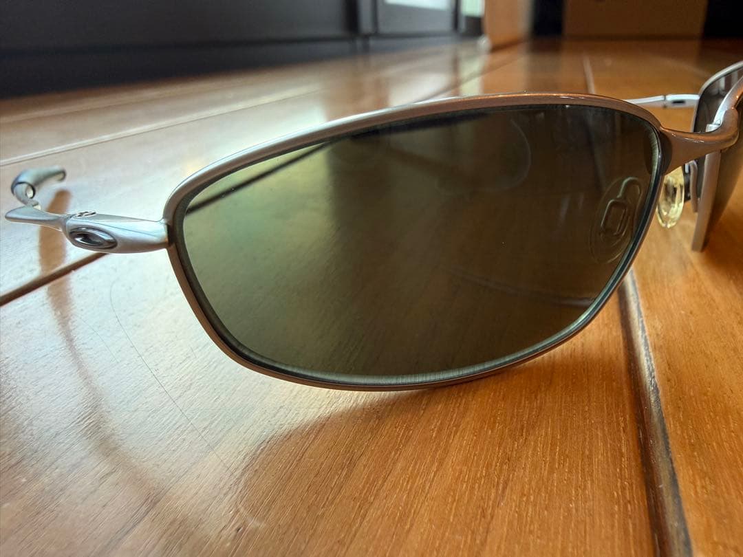 B*g様 【美品:ほぼ未使用】OAKLEY(オークリー) WHISKER(ウィス