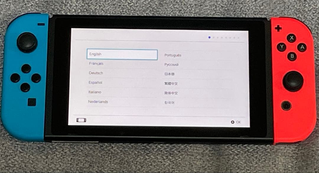 箱入りNINTENDO Switch 本体 256GBSD、ケース、イヤホン付