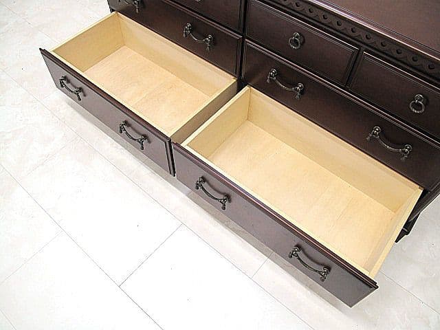 美品 IDC大塚家具 マリアンディール ワイドチェスト 3段8杯　W151cm