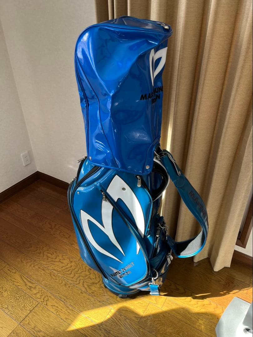 ⭐️MASTER BUNNY EDITION ゴルフバッグ ブルー （おまけ付）⭐️