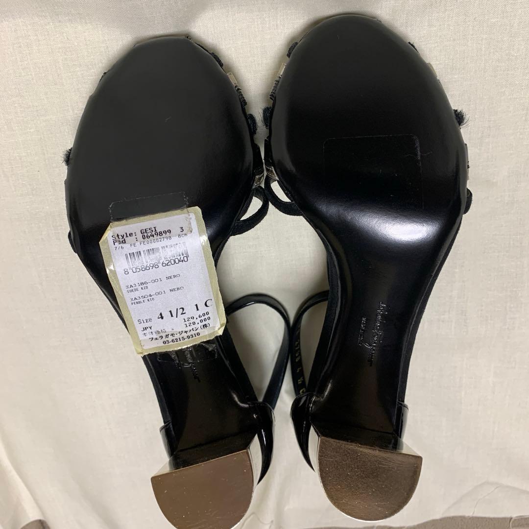 お値下げ　新品未使用品　フェラガモ　ヒールサンダル22cm