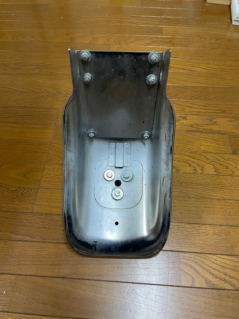 ゼファー1100 ドレミコレクション　リアフェンダー　鉄メッキ　Z2仕様