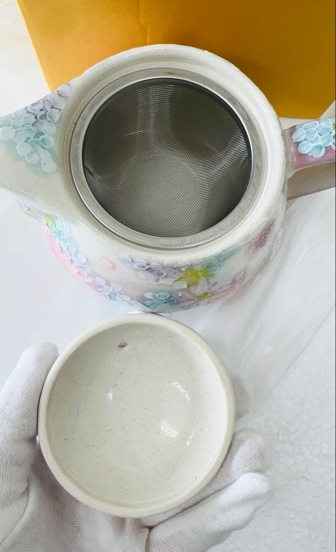 【新品未使用】工房「ゆずりは」丸ポット　ピンク瀬戸焼 贈り物