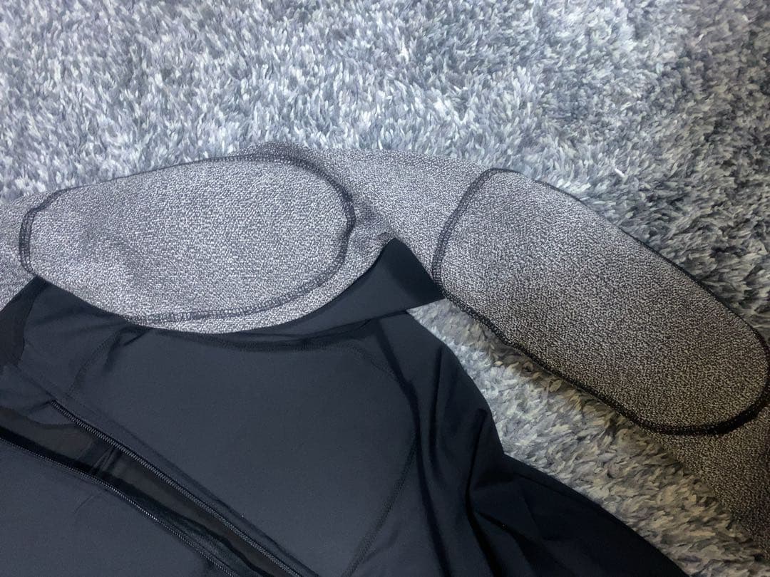 バイク用プロテクター入りインナー　上下セット27000円相当　ninja CBR