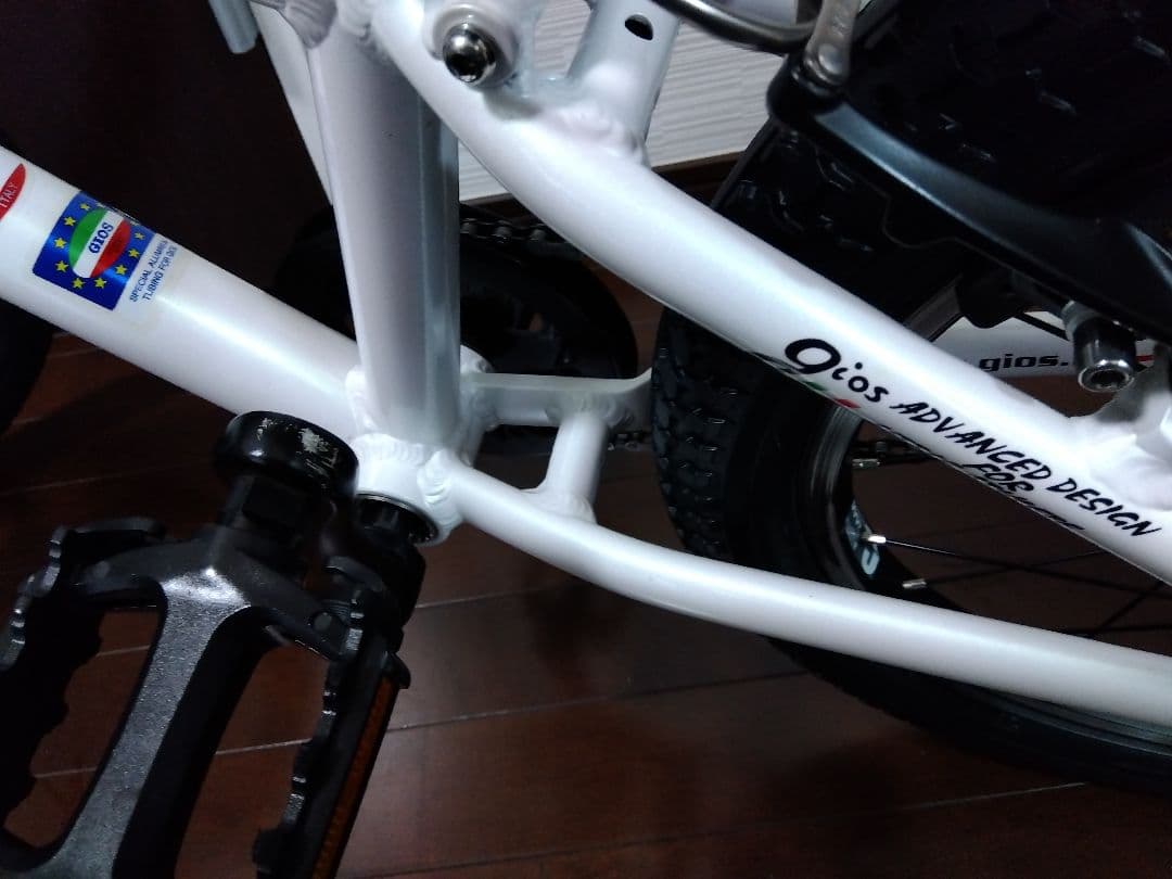 【ハレ】GIOS　GENOVA　18インチ　手渡し希望（池田市・川西市）