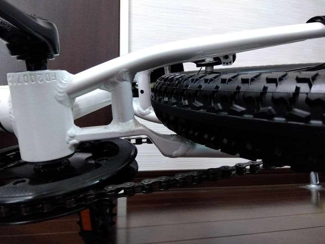 【ハレ】GIOS　GENOVA　18インチ　手渡し希望（池田市・川西市）