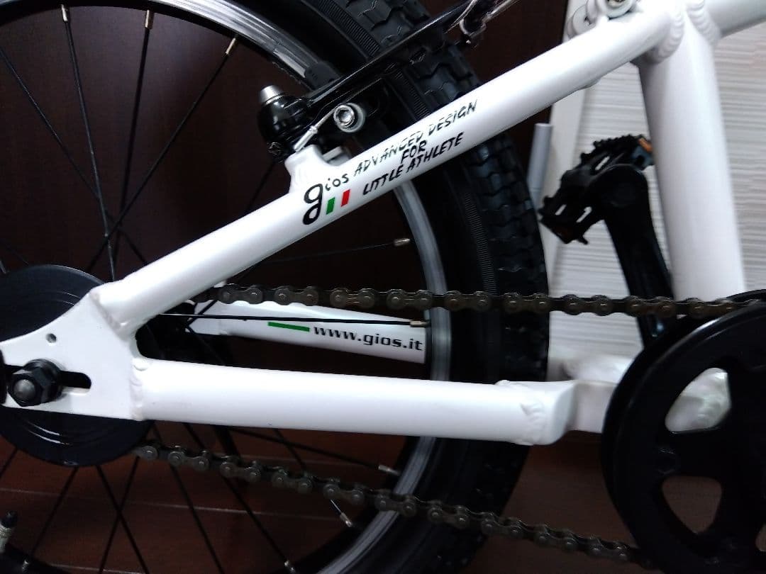 【ハレ】GIOS　GENOVA　18インチ　手渡し希望（池田市・川西市）