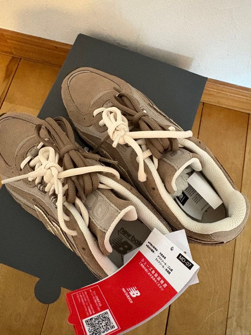 New Balance ブラウン スニーカー miumiu 204l