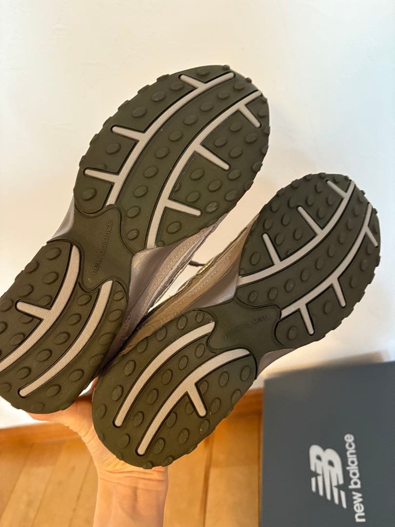 New Balance ブラウン スニーカー miumiu 204l