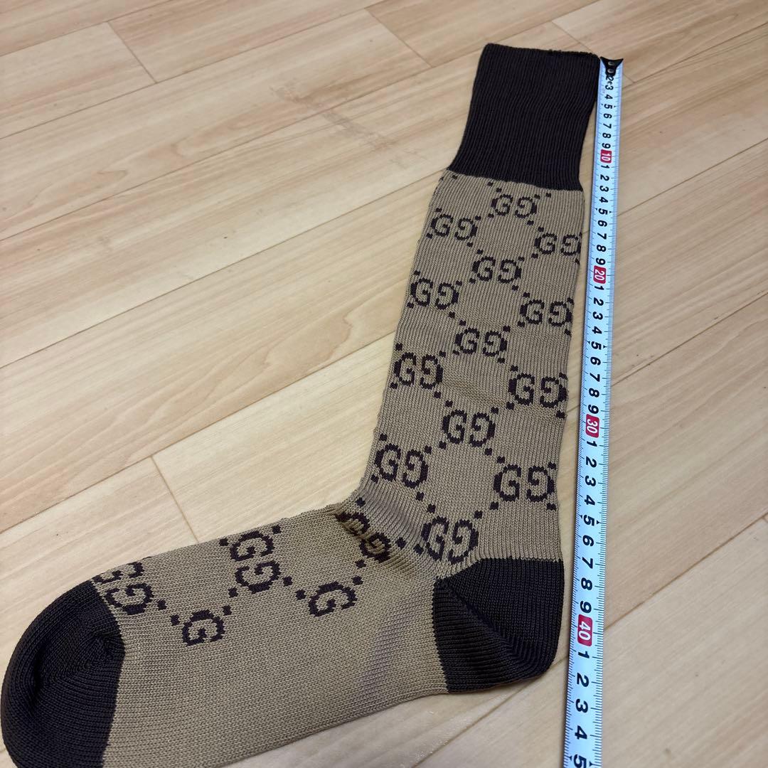 GUCCI GGロゴソックス ベージュ/ブラウン
