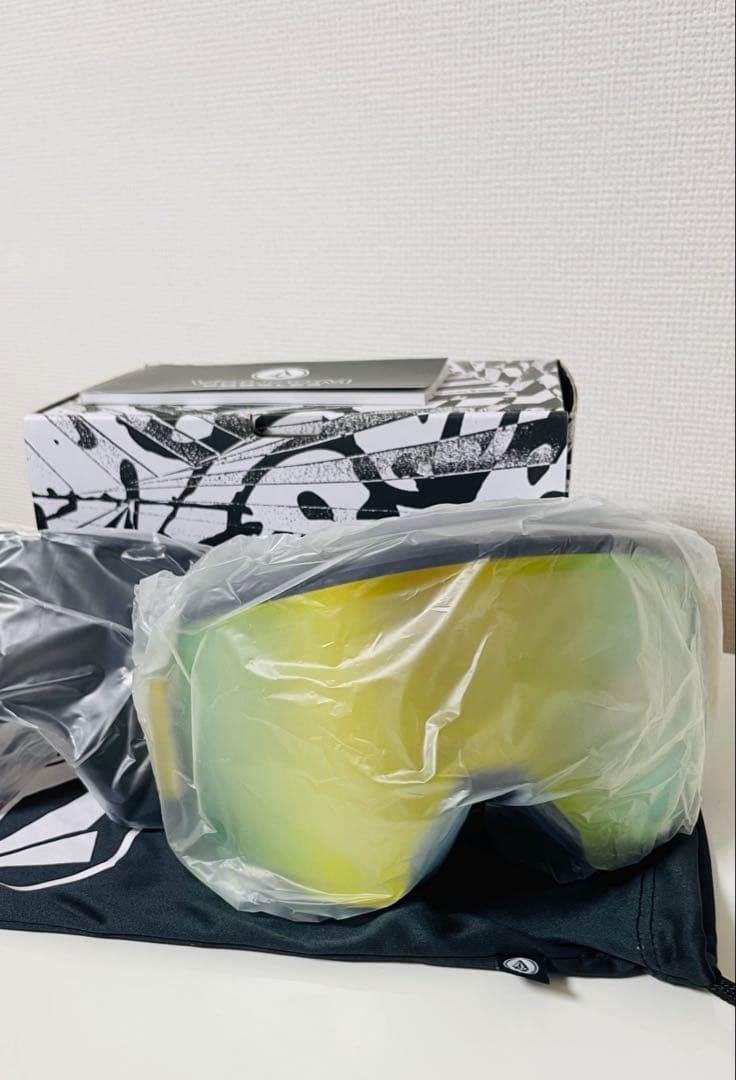 【新品未使用】VOLCOM ボルコム GARDEN2 ・定価より50%以上オフ