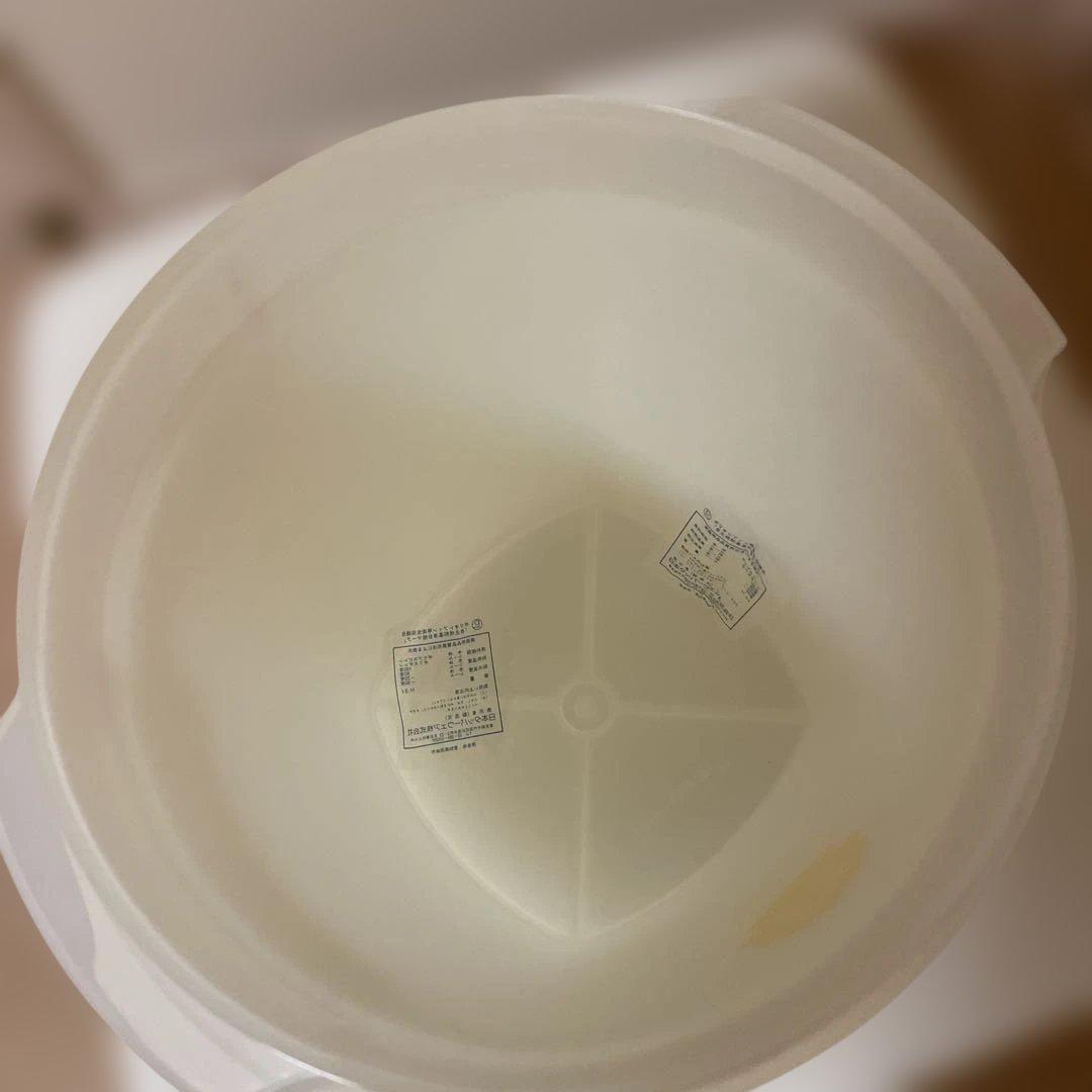 タッパーウエア株式会社。 食品保存容器 11、0キロ㍉ℓ２個