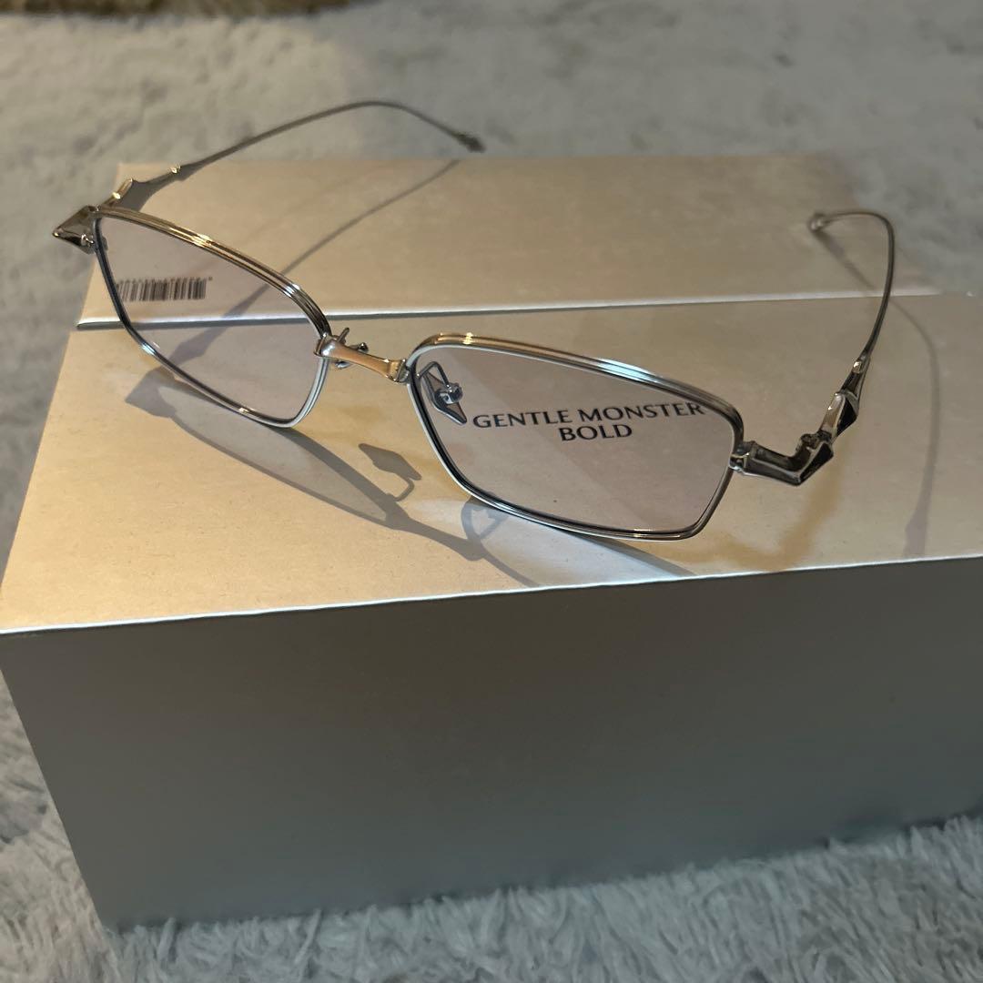 小物 GENTLE MONSTER BOLD Atomic 02(B)