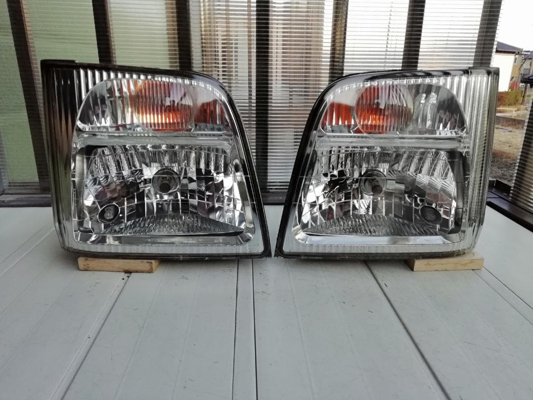 TT2 TT1 　サンバー　 ヘッドライト 　左右 　TV1 TV2　レベ付