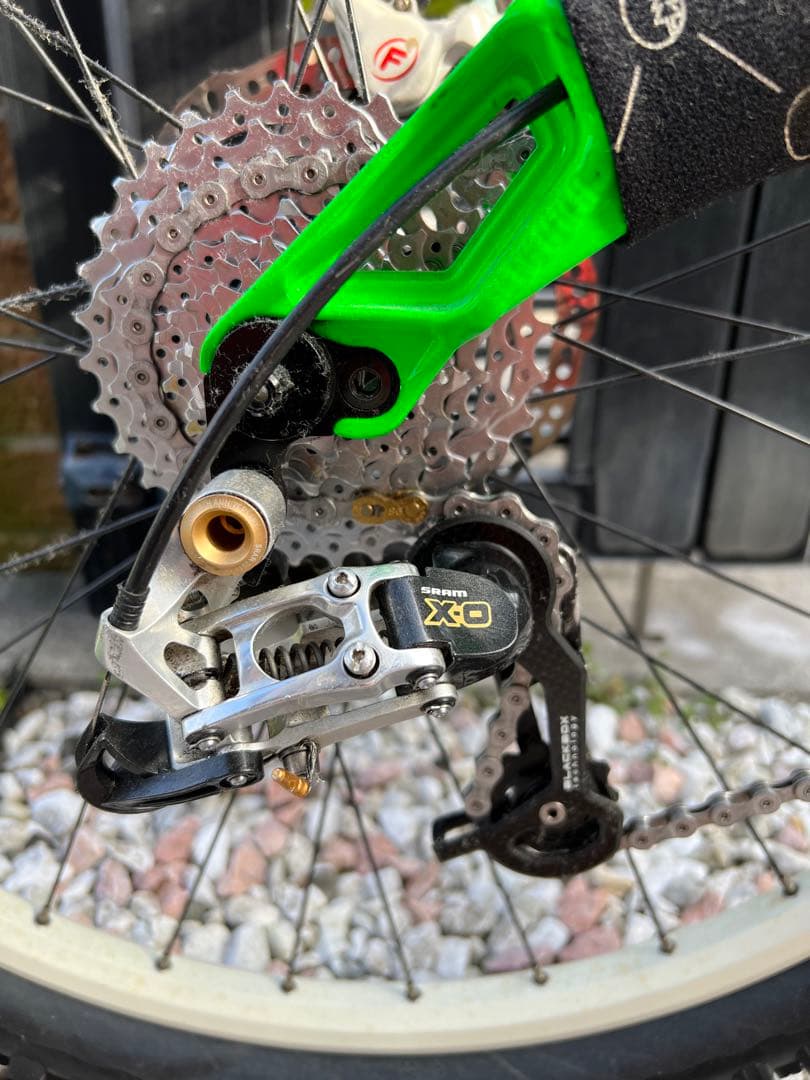 自転車本体 COMMENCAL 