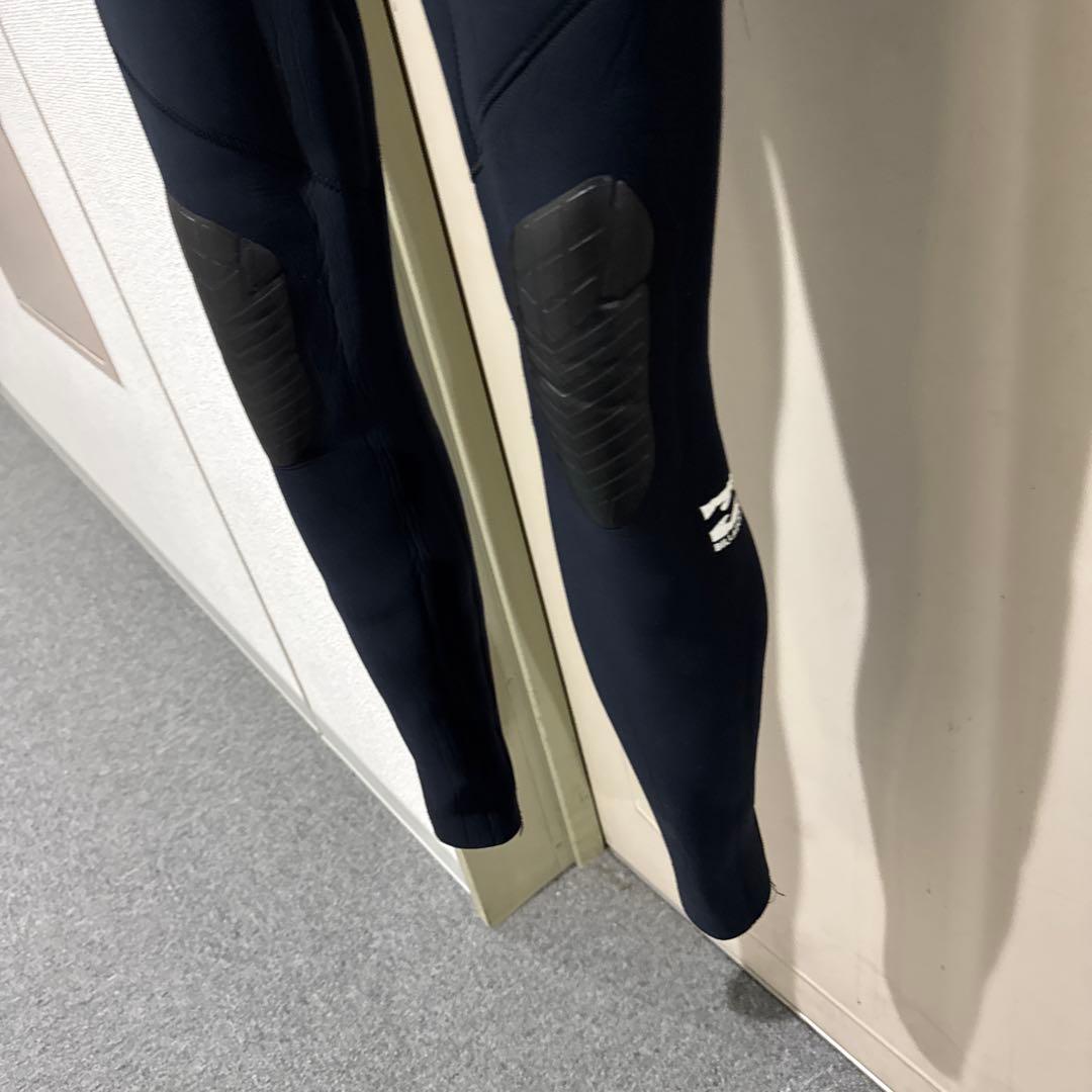 Billabong セミドライウェットスーツ