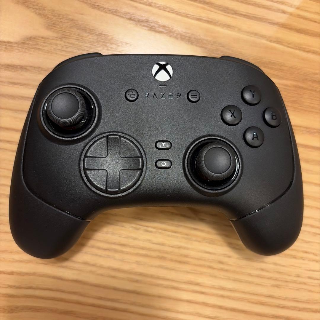 その他 RAZER WOLVERINE V3 TOURNAMENT EDITION