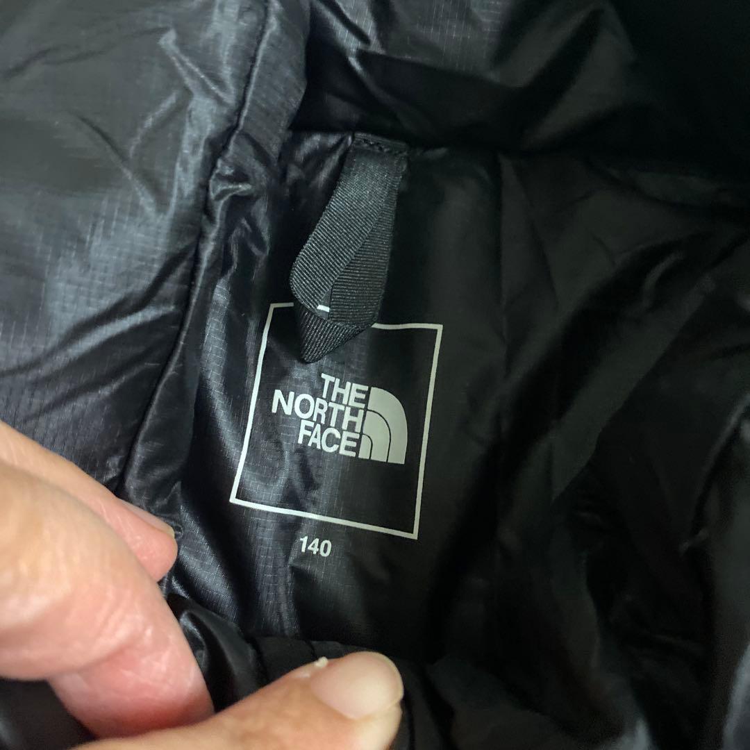 新品未使用　ノースフェイス　ライトヒートジャケット　超軽量ダウン140黒