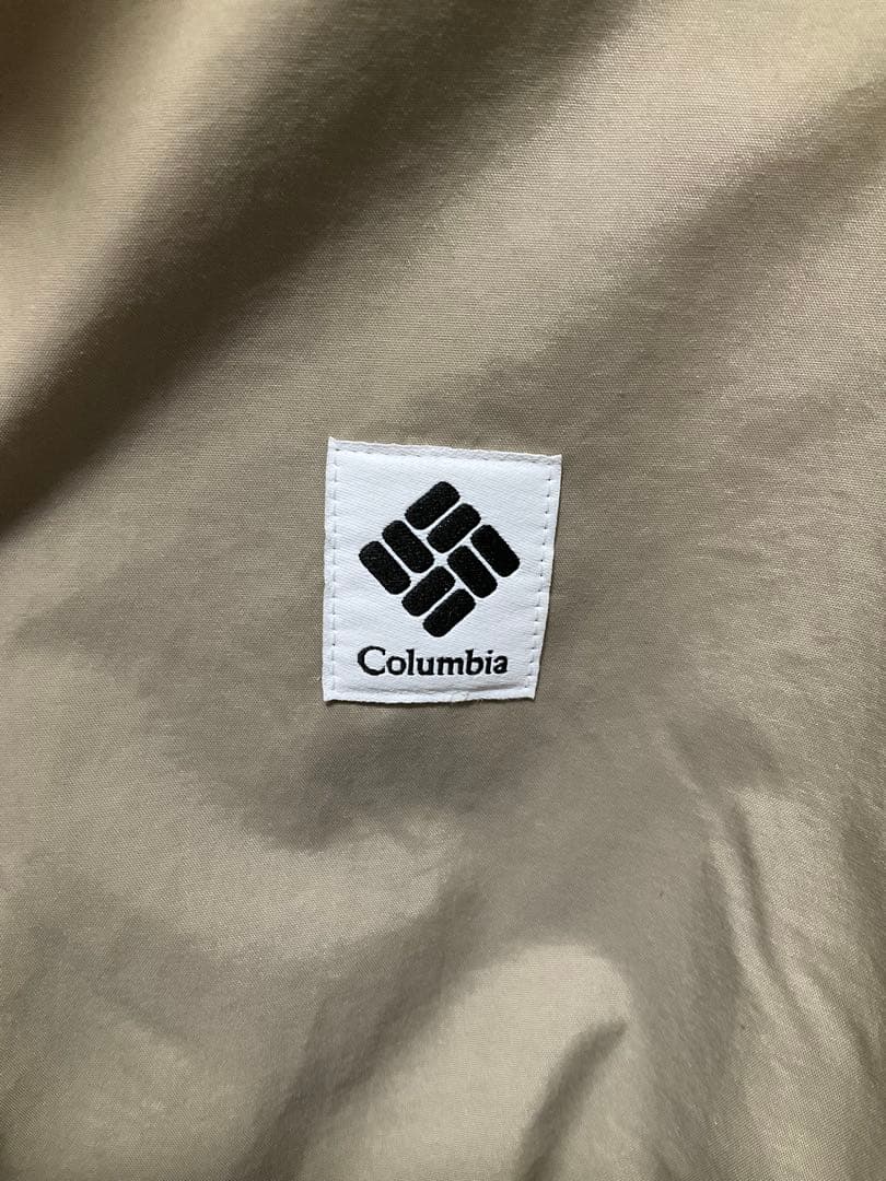 Columbia ベージュ ジャンパー