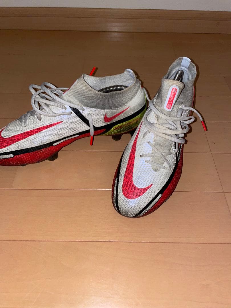 Nike サッカーシューズ・スパイク PHANTOM GT
