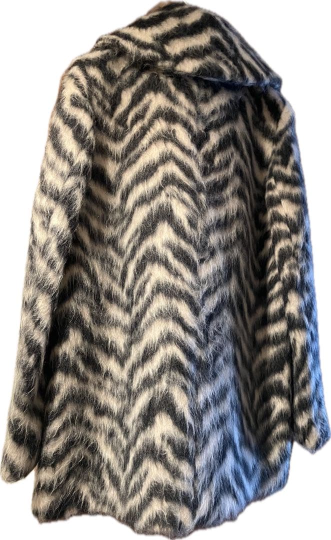 MADISONBLUE マディソンブルー コート ゼブラ柄